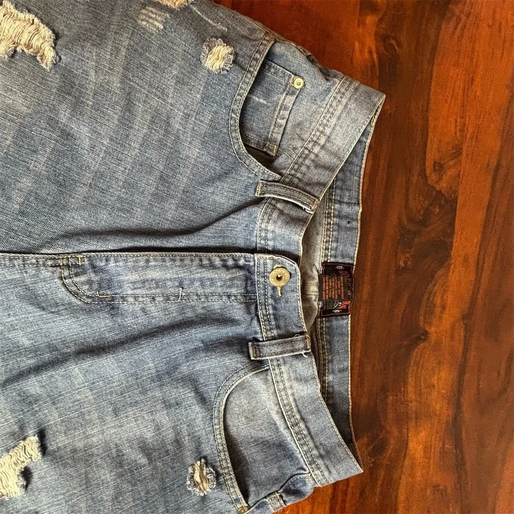 Rock Revival Men's Jean Shorts Size 34 Blue‎ Medium Wash Distressed